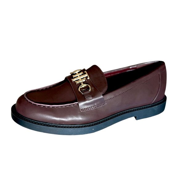 Tommy Hilfiger Womens Twtrevys Burgundy Loafers W/ Gold Logo 11 - Picture 3 of 9